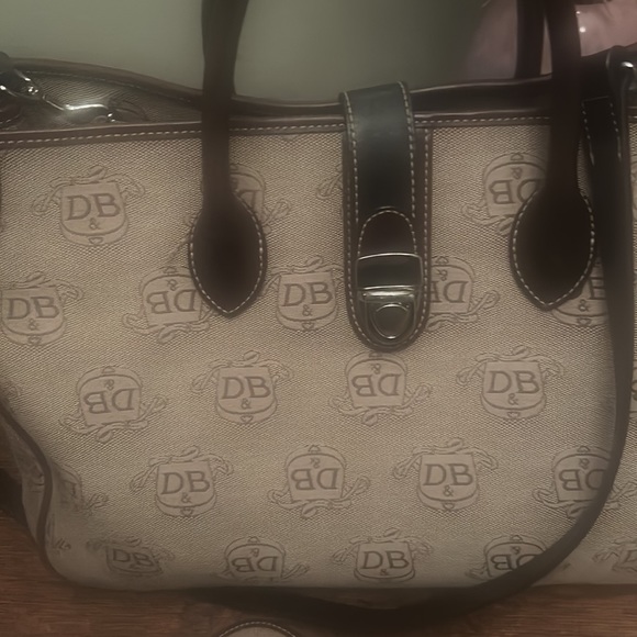 Dooney & Bourke Donegal Crest Tote with Strap - Picture 2 of 15